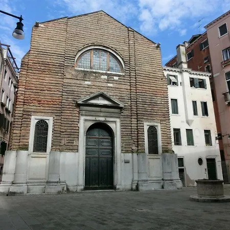Daire Family Three Minutes From San Marco Square, Venedik
